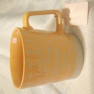 Slant 20 oz ceramic mug with a wax resistant details
